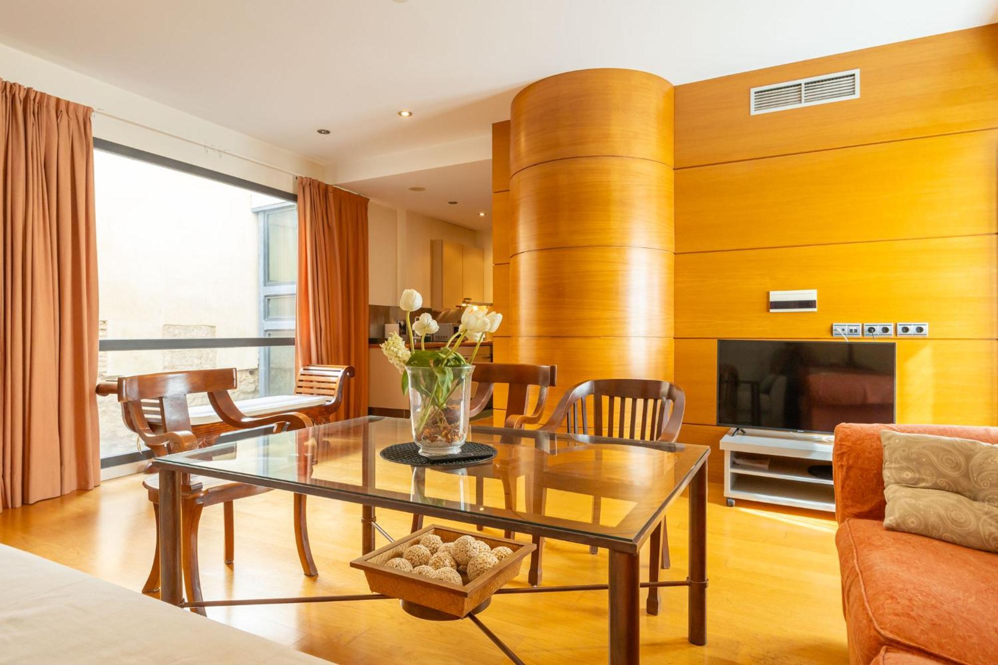 La Maestranza Charming One Or Two Bedrooms Apartments By Ocityzen Севилья Экстерьер фото