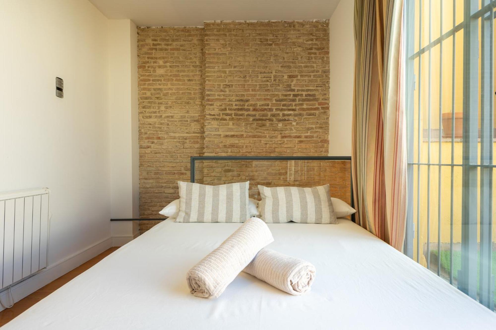 La Maestranza Charming One Or Two Bedrooms Apartments By Ocityzen Севилья Экстерьер фото